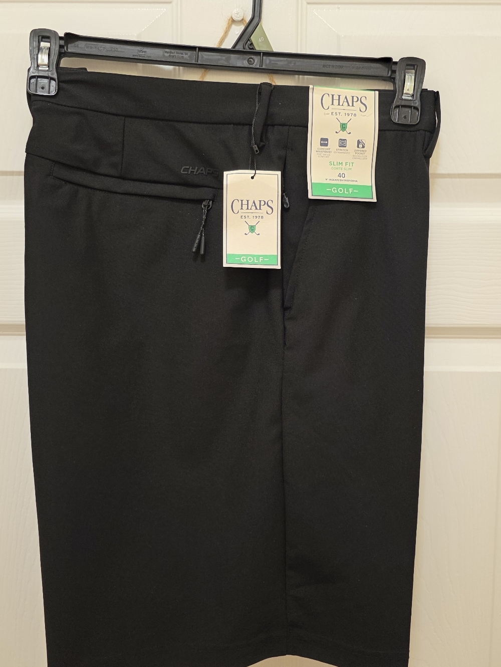 Chaps Men's Slim Fit Golf Chinos - Black